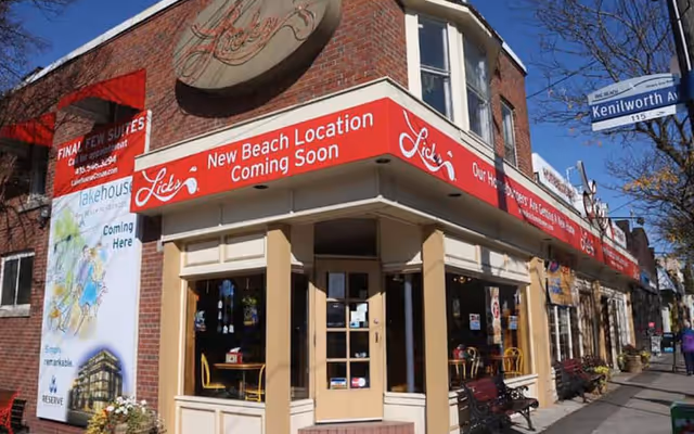 Iconic Toronto burger shop Lick's is back in business at the 2026 CNE