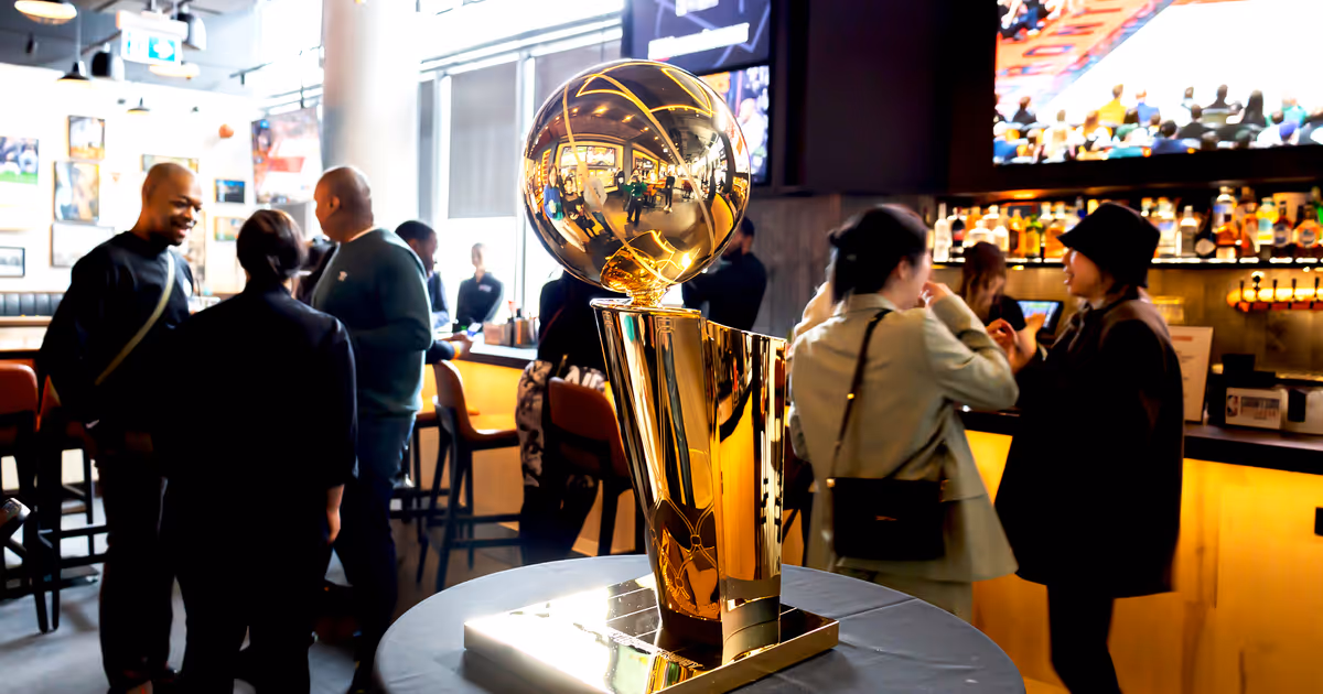 Popular Toronto sports bar closing permanently and getting immediately replaced