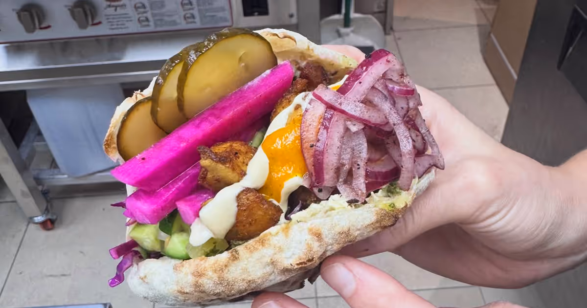 People behind popular Toronto fried chicken chain just opened something entirely new