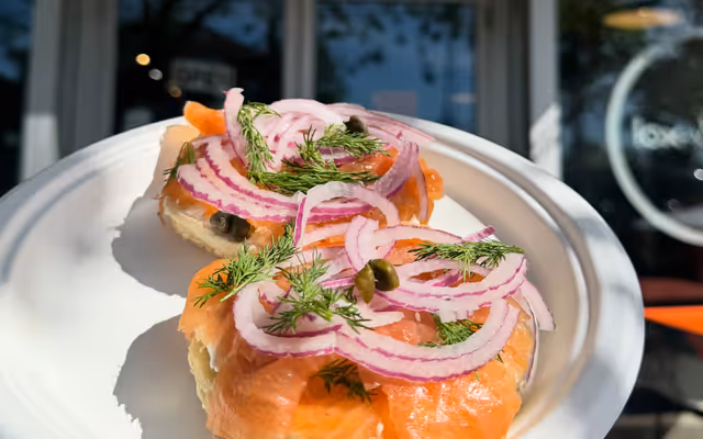 Struggling Toronto bagel shop launches campaign to raise $40K and relocate