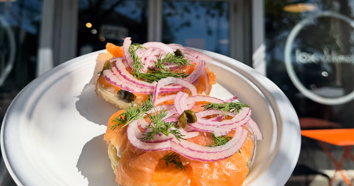 Struggling Toronto bagel shop launches campaign to raise $40K and relocate