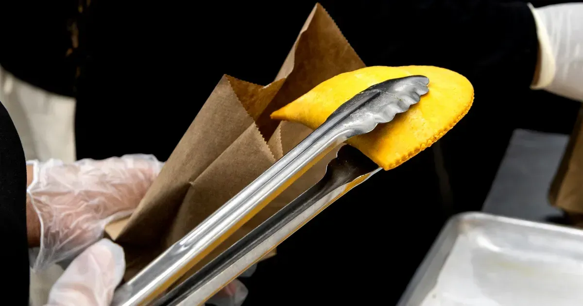 Iconic Toronto Jamaican patty shop warns customers after impostors go viral