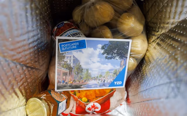 Hundreds of Thanksgiving turkeys to be handed out for free in Toronto