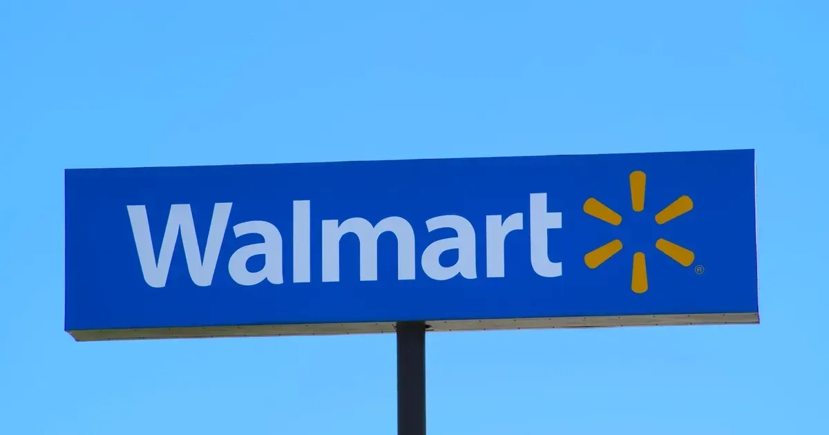 Residents in Ontario town are trying to block local Walmart from shutting down