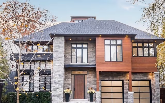 Ontario home sold at $1.1 million loss compared to its 2021 price