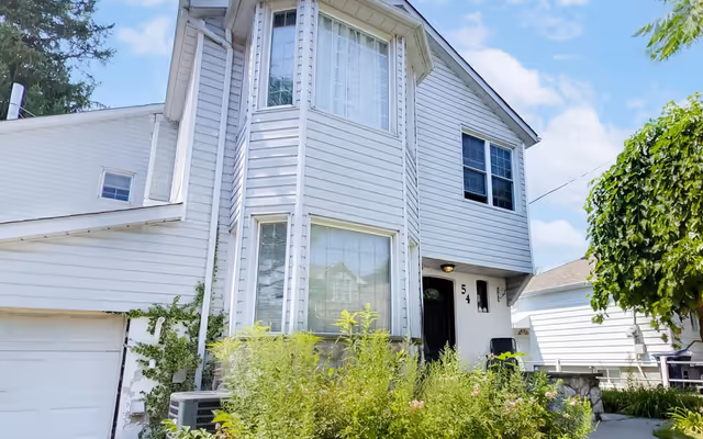 This Toronto house is somehow listed for under $700,000