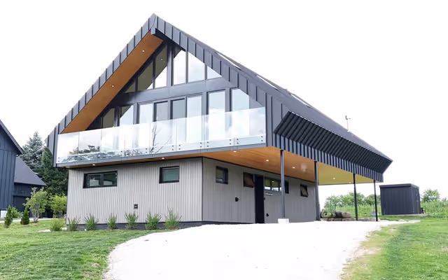 Luxurious $1.5M Ontario chalet is a living homage to Canadian ski heritage