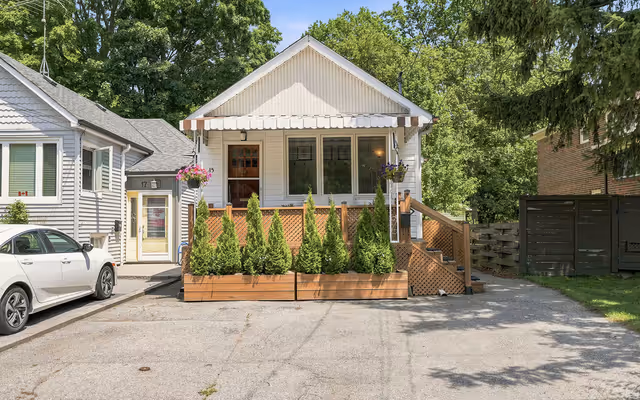 Tiny house on large property in Toronto is shockingly under $750K