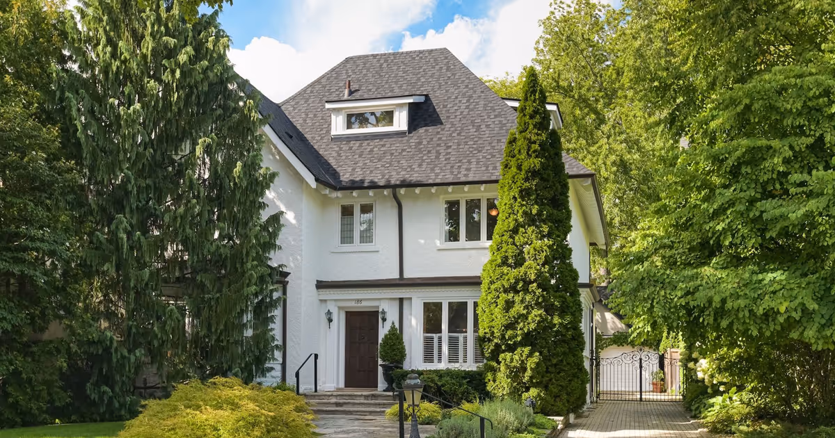 Toronto home that gives English country estate vibes hits market for $4 million