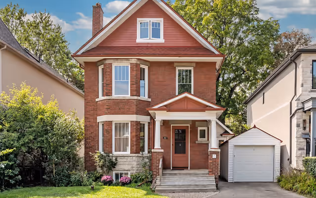 Toronto home on sale for the first time since 1970 once had famous owners