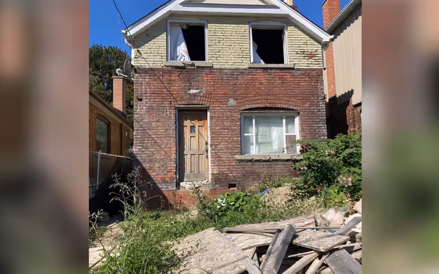 This $700,000 Toronto house doesn't even have a back