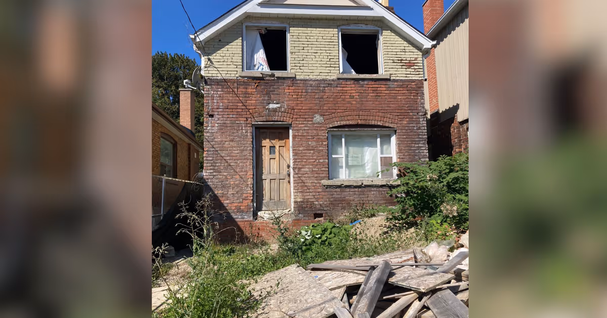 This $700,000 Toronto house doesn't even have a back