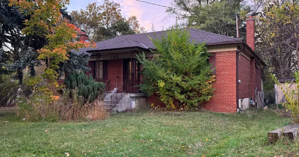 Two Toronto houses are listed for just $2 but there's obviously a catch
