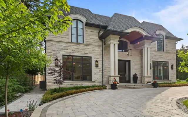 French-style château in Ontario comes with its own private hydrotherapy spa