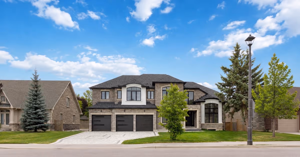 $2M Ontario home has custom chef's kitchen as well as heated floors and four-car garage