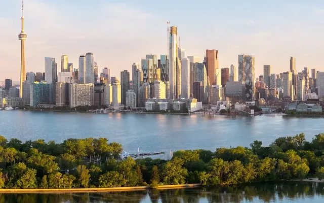 Toronto now home to 9 of top 100 tallest buildings in North America