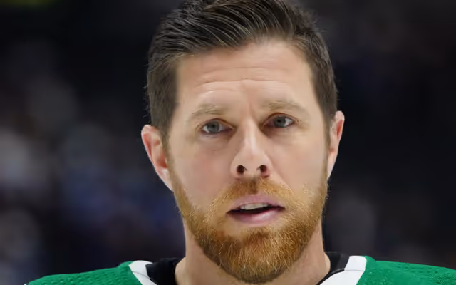 An unexpected name has popped up in Toronto Maple Leafs' coaching search