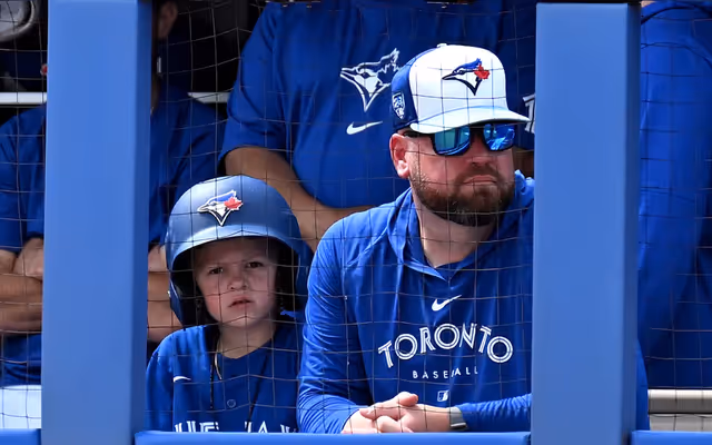 Toronto Blue Jays manager Schneider shares special All-Star moment with his son