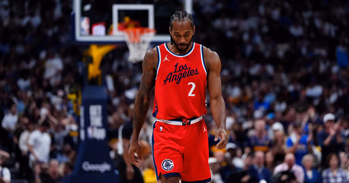 Kawhi Leonard reportedly thinks Toronto Raptors trade fiasco will be resolved soon