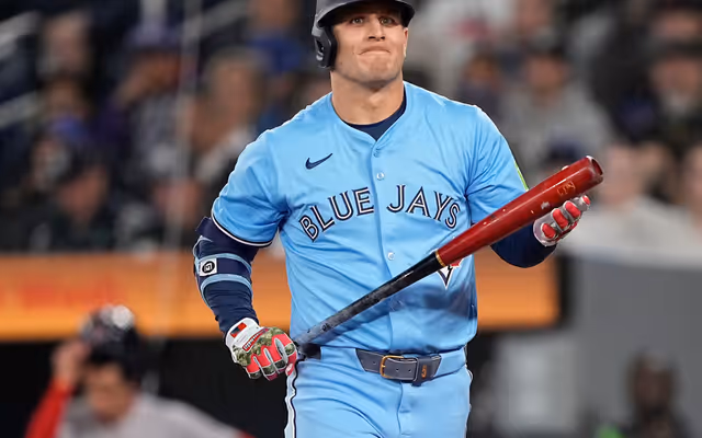 Toronto Blue Jays trade Daulton Varsho to Astros