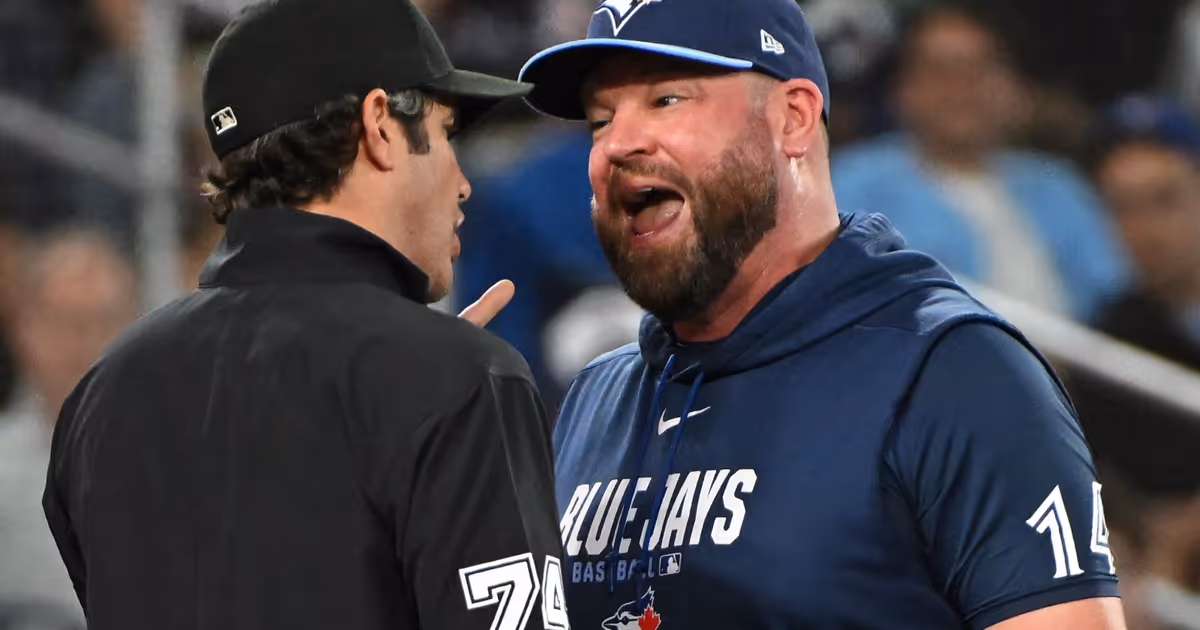 Toronto Blue Jays react to wild umpire call that paused game for 20 minutes