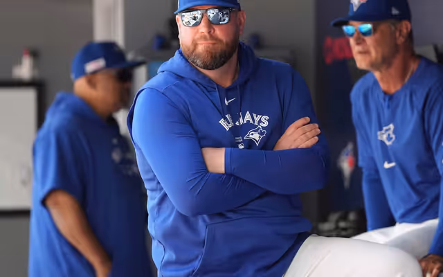 Gregg Zaun rips Toronto Blue Jays manager John Schneider
