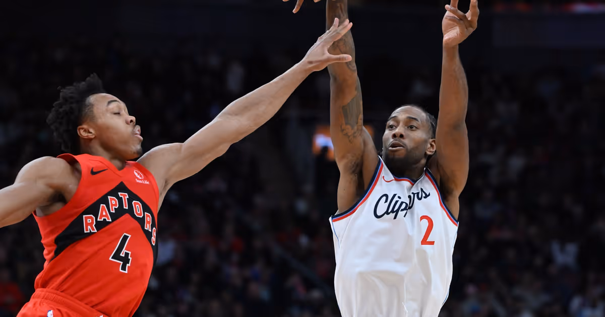 NBA insider says Toronto Raptors should renegotiate trade for Kawhi Leonard