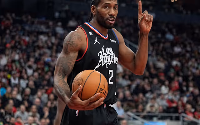 Kawhi Leonard may have already bought Toronto house despite trade uncertainty