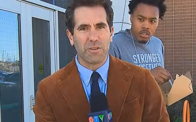 Toronto Raptors' Scottie Barnes hilariously crashes live TV segment