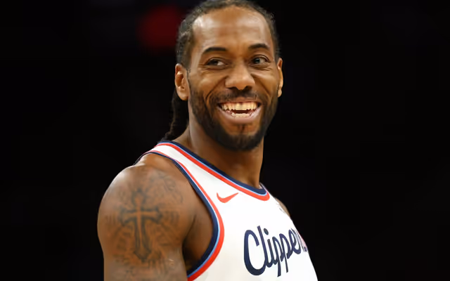 Toronto Raptors sign Kawhi Leonard to massive $115‑million contract extension