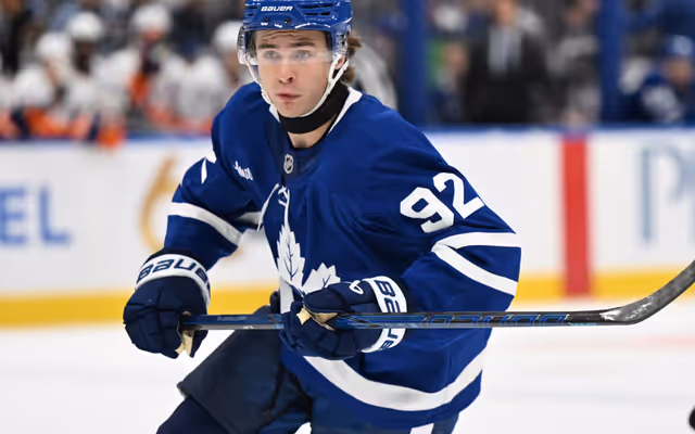 Leafs rookie McKenna already poking fun at Toronto media