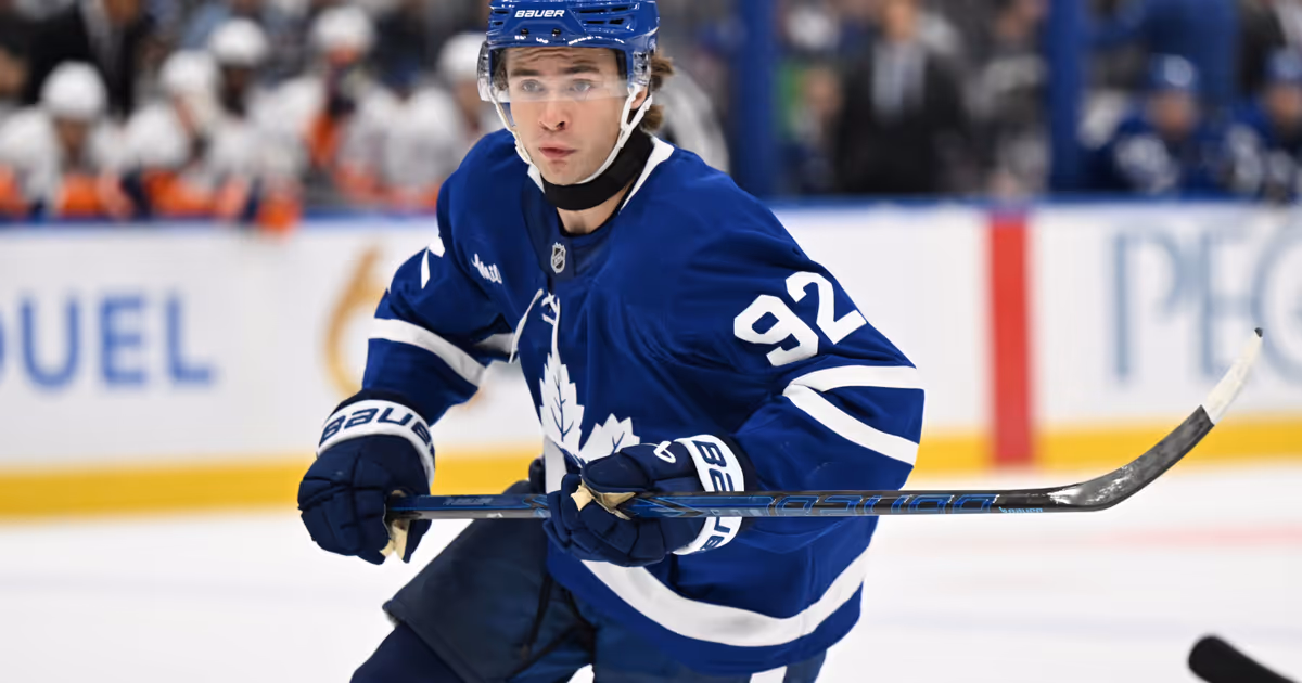 Leafs rookie McKenna already poking fun at Toronto media