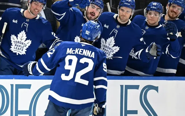 Maple Leafs' new mystery goal celebration has Toronto fans guessing