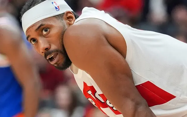 What Kawhi Leonard said after his first game back with Toronto Raptors