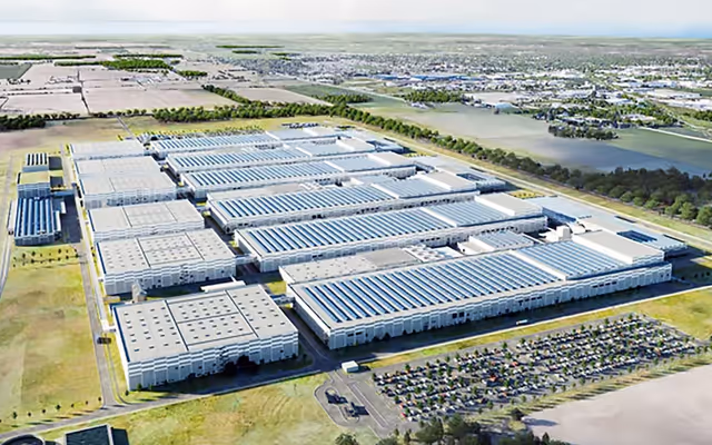 Enormous $7 billion 'gigafactory' in Ontario just got delayed by years