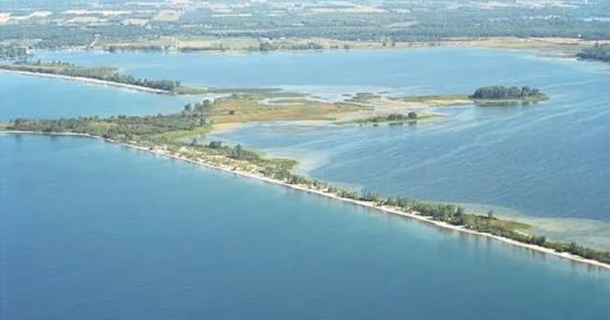 This scenic Ontario bay is off-limits year-round due to 'undetonated explosives'