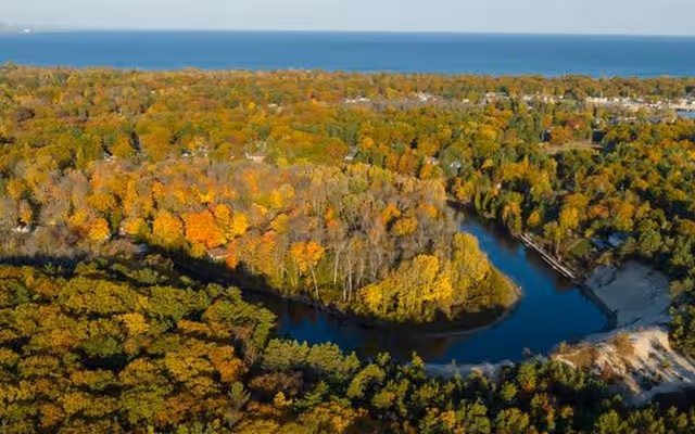 Ontario beach town known for summer vibes is a sleeper fall must-see
