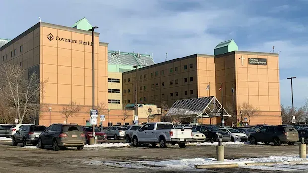 Nurse describes crowded, chaotic hospital ER at fatality inquiry for Edmonton man