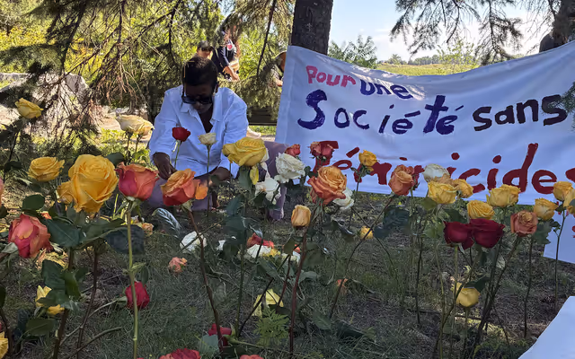 Montrealers march to denounce violence against women after 2 killed in 1 week
