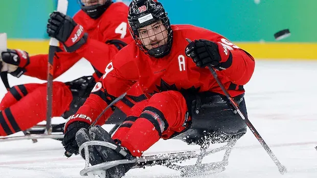 Cozzolino scores 5 goals in Canada rout of World Selects at International Para Hockey Cup