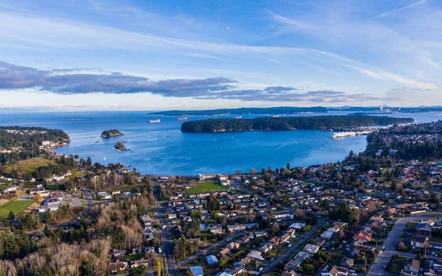 British Columbia invites 33 workers to apply for provincial nomination under time-limited PR pathway