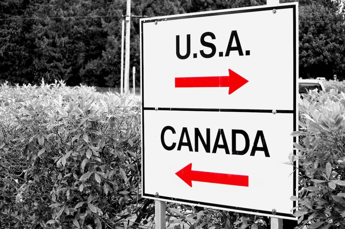 Even as the US-Canada trade war escalates, many Americans are applying for Canadian citizenship