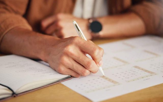 Wait times rise for temporary residence applicants